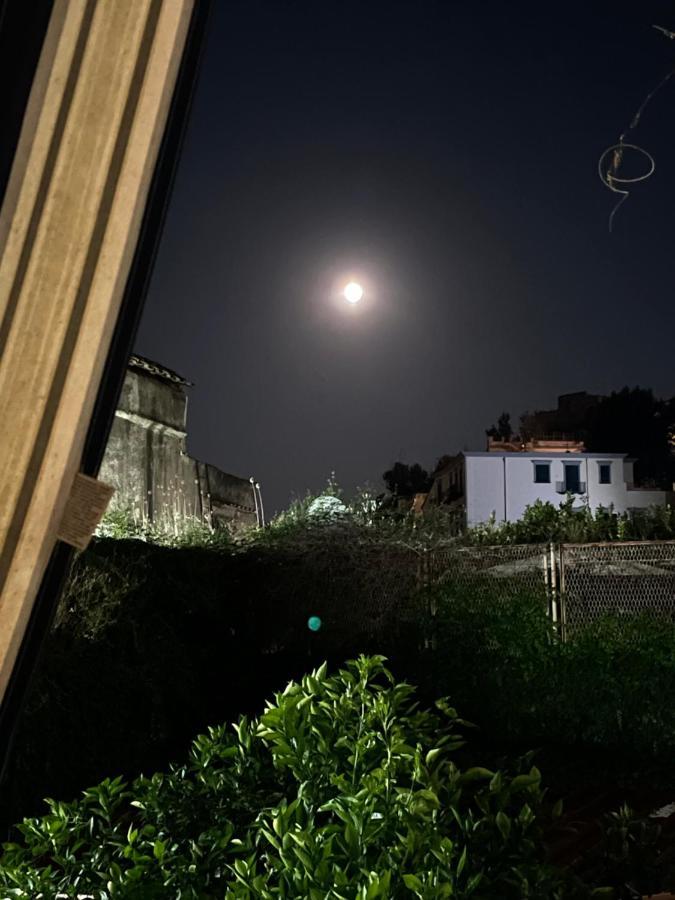 La Finestra Nel Giardino Hotel Naples Exterior photo